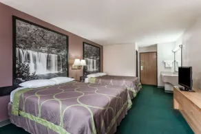 Super 8 by Wyndham Carrollton - Zimmer