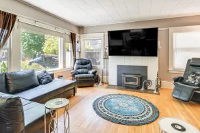 Miracle Mile Stay: Classic Stockton Home w/ Yard! - Innvendig