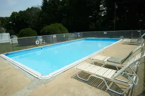 Clinton Motel - Pool