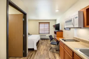Econo Lodge Burlington I-70 - Room