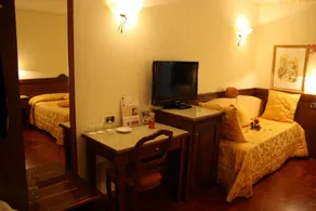 Regis Resort & Wellness - Room