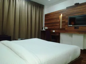 Hotel AK Continental - Room