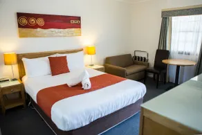 Colonial Lodge Motor Inn - Zimmer