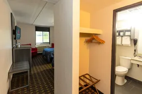 Coratel Inn & Suites by Jasper Mankato - Salle de bain