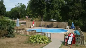 Grottbyn - Skånes Djurparks Camping - Pool
