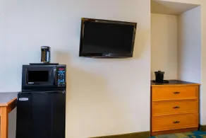 La Quinta Inn by Wyndham Norfolk Virginia Beach - Habitación