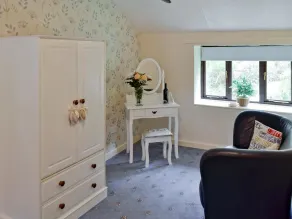Rosecraddoc Manor Self Catering Holidays - Værelse