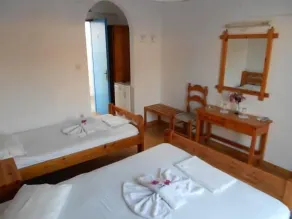 Aratos Hotel - Værelse