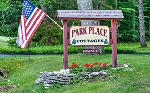 'Pine Cottage' Duplex w/ Deck: Walk to State Park! - Interiør