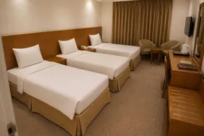 Asmaa Altayseer - Room