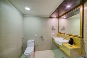 Rock Manali (A Unit of Vivaan Hospitality and Recreations) - Bathroom