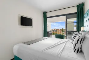 The Ritz Village - Room