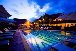 Karinthip Village - Pool