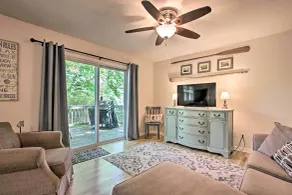 Ludington Cottage w/ Deck, Yard & Fire Pit! - Innvendig