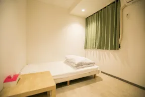 123 Guesthouse - Room