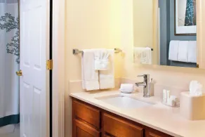Residence Inn Baton Rouge South - Bathroom
