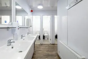 Palmers Lodge Swiss Cottage - Bathroom