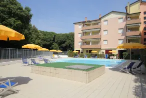 Bright flat in Rosolina with shared pool - Piscina