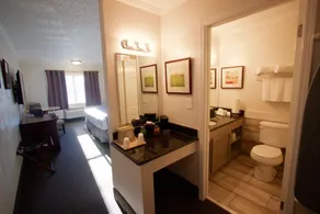 At Home Inn - Pensacola - Chambre