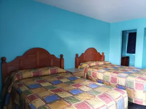 Slumberland Motel - Chambre