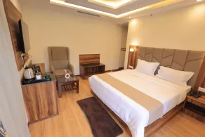 Omya Mountain Retreat Manali - Chambre