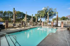 DoubleTree by Hilton Charleston Mount Pleasant - Piscine