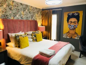 Grafiti Boutique Hotel - Værelse