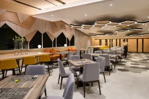 PARKROYAL Suites Bangkok - Restaurant