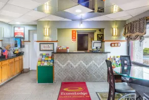 Econo Lodge Clarks Summit - Scranton - Hall