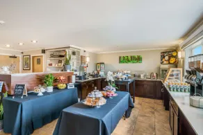 Red Lion Inn & Suites Sequim at Olympic National Park - Restaurant