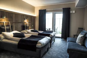 Tiraholms hotell - Chambre