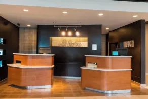 Courtyard by Marriott Louisville Downtown - Réception
