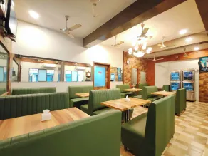 Great Samrat Residency - Restaurant