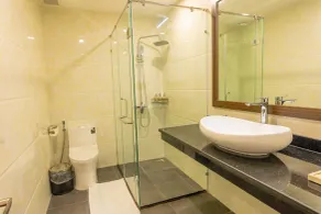 Viktor Legends Hotel - Bathroom