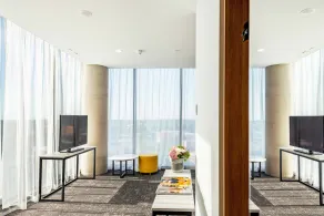 Crowne Plaza Adelaide by IHG - Room
