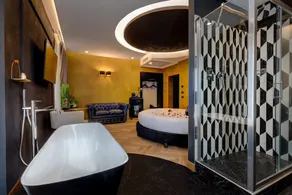 Dharma Boutique Hotel & SPA - Badeværelse