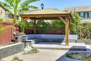 Walk to Parks: Mountain House Retreat w/ Patio! - Interiör