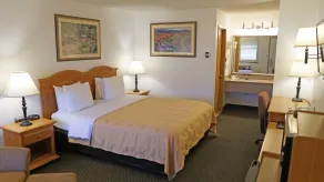 Quality Inn Near Fort Hunter Liggett - Room