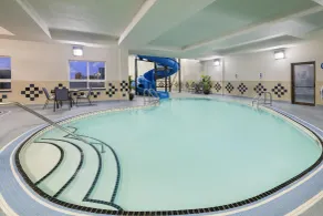 Best Western Premier Freeport Inn Calgary Airport - Piscina