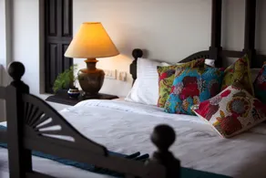 Waterfront Granary A Museum Hotel - Chambre