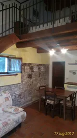 Acogedor y acogedor apartamento para una estancia encantadora - Sala de estar