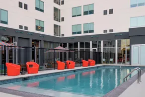 Aloft by Marriott Shenandoah Woodlands Area - Piscine