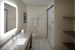 Candlewood Suites Rowlett - Lake Ray Hubbard by IHG - Badeværelse