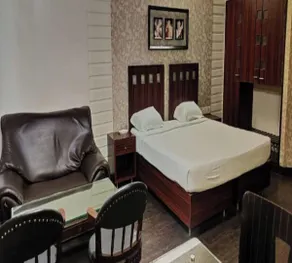 Quaint Suites Hotel & Banquet - Camera