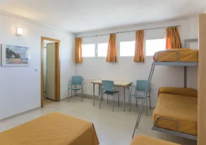 Albergue Inturjoven Sierra Nevada - Hostel - Rom