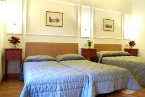 Domus Cavour Guest house - Quarto