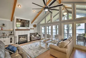 'all Decked Out' Home on Cherry Lake w/ Dock! - Interiør