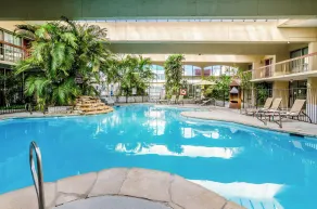 Red Roof Inn PLUS+ Wichita East - Pool