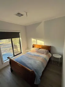Golden Cliff Retreat Modern Riverside Escape - Rum