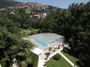 King Hotel - Piscine